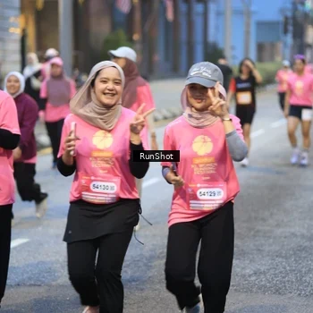 Runner Photo 8620038