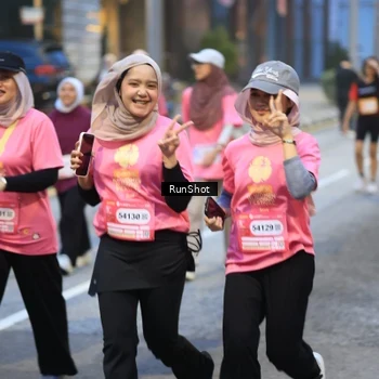 Runner Photo 8620041