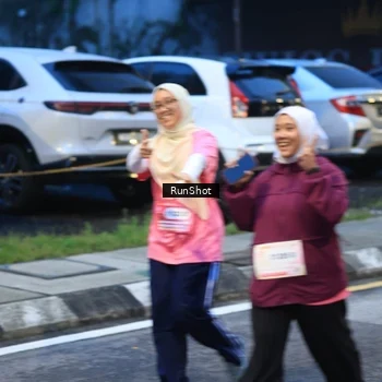 Runner Photo 8620077