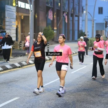 Runner Photo 8620084