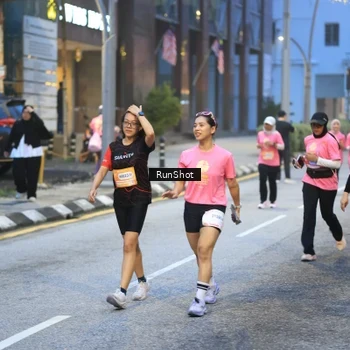 Runner Photo 8620086