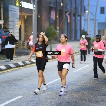 Runner Photo 8620087