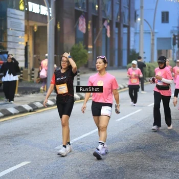 Runner Photo 8620089