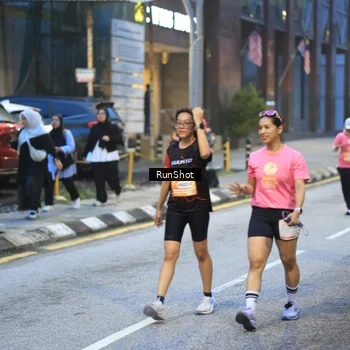Runner Photo 8620091