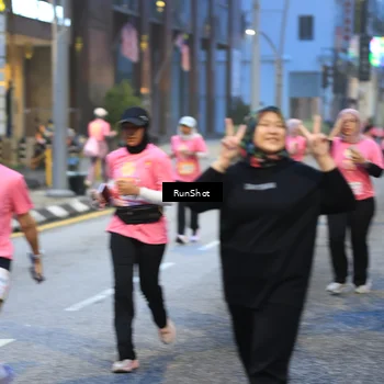 Runner Photo 8620101