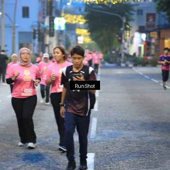 Runner Photo 8620112