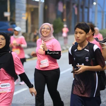 Runner Photo 8620133