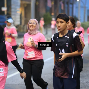 Runner Photo 8620136