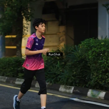 Runner Photo 8620170