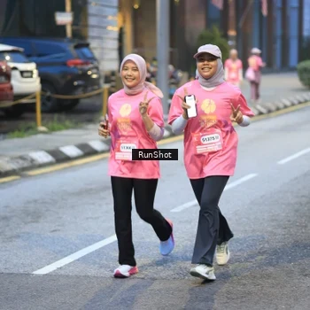 Runner Photo 8620173