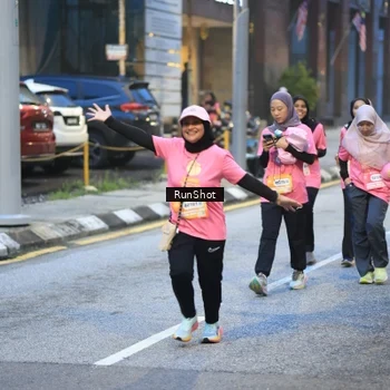 Runner Photo 8620180