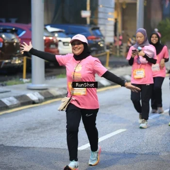 Runner Photo 8620182