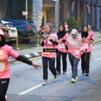Runner Photo 8620188