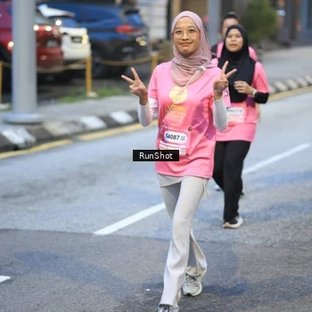 Runner Photo 8620248