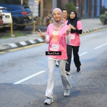 Runner Photo 8620251