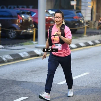 Runner Photo 8620270