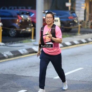 Runner Photo 8620271