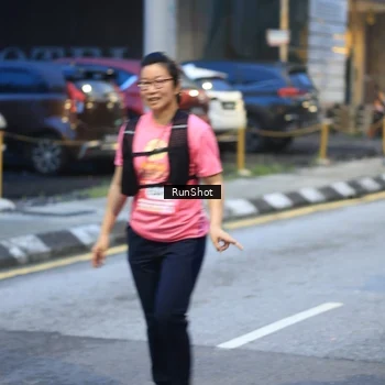 Runner Photo 8620275