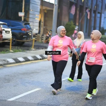Runner Photo 8620297