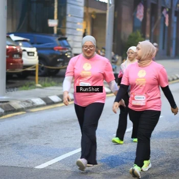Runner Photo 8620307
