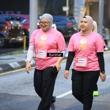 Runner Photo 8620313