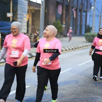 Runner Photo 8620317