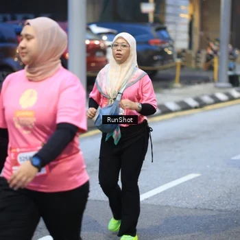 Runner Photo 8620323