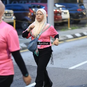 Runner Photo 8620327