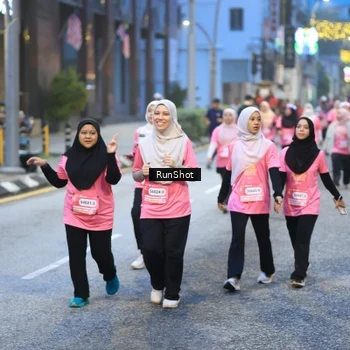 Runner Photo 8620391