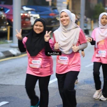 Runner Photo 8620416