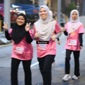 Runner Photo 8620418
