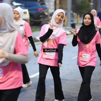Runner Photo 8620435