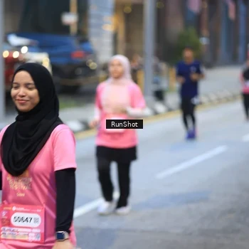 Runner Photo 8620442