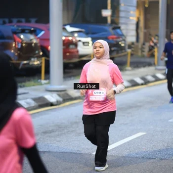 Runner Photo 8620444