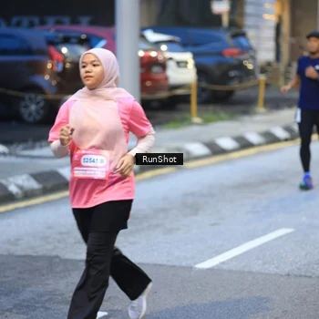 Runner Photo 8620450