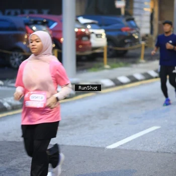Runner Photo 8620453