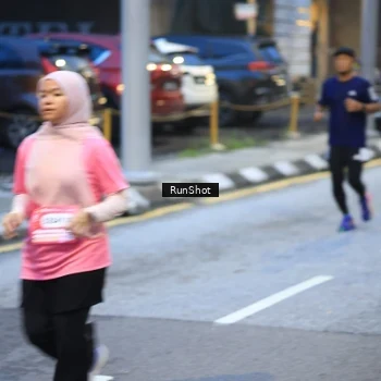Runner Photo 8620454