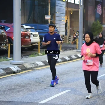 Runner Photo 8620461