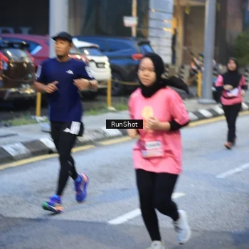 Runner Photo 8620467
