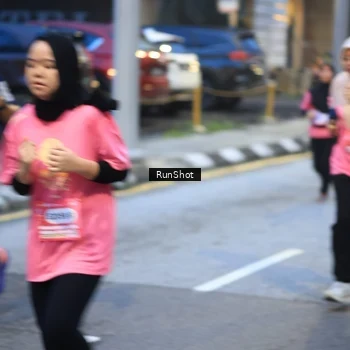 Runner Photo 8620487