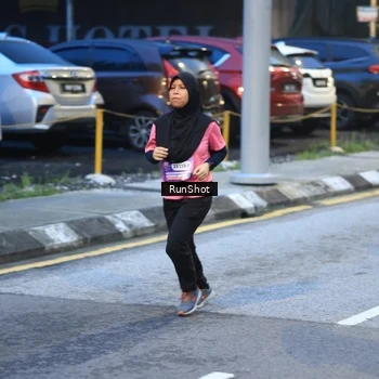 Runner Photo 8620504