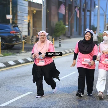 Runner Photo 8620516