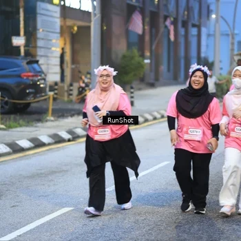 Runner Photo 8620517