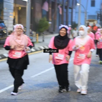 Runner Photo 8620526