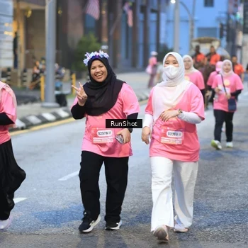 Runner Photo 8620528