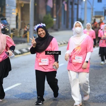 Runner Photo 8620531