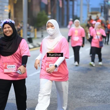Runner Photo 8620537