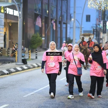 Runner Photo 8620555
