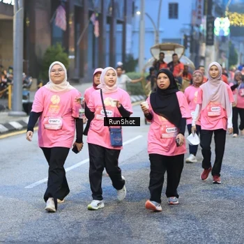 Runner Photo 8620563