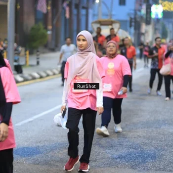 Runner Photo 8620579
